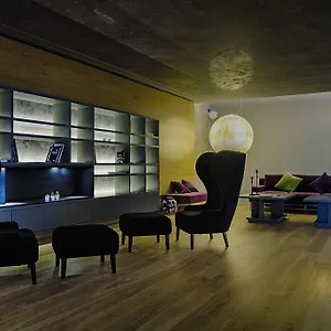 **** Hotel Link124 Włochy