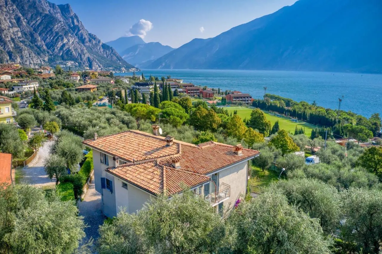 Hotel Silvana Garni Лимоне-суль-Гарда
